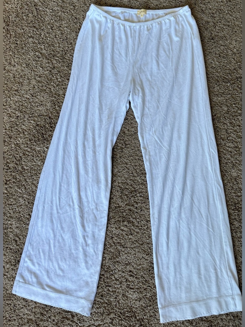 DONNI. The Baby Rib Scallop Pant in Powder White Size Medium - Picture 4 of 7